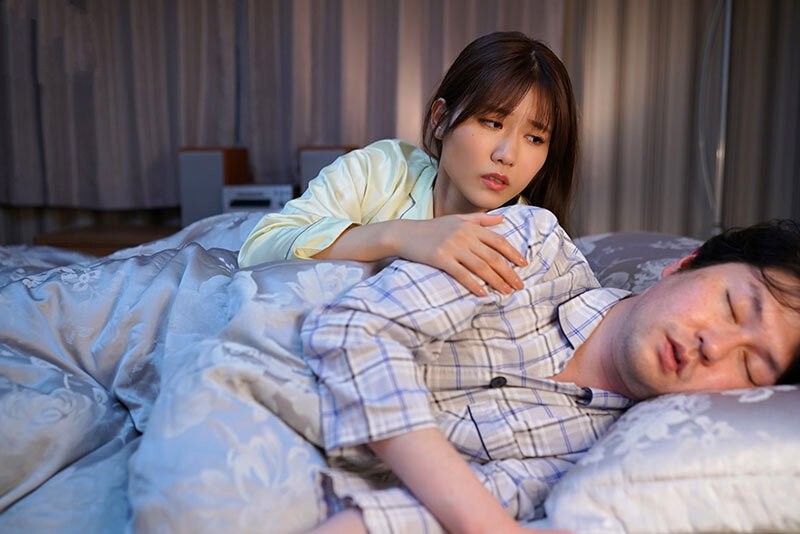 Chồng vô tâm vợ tìm đến cảm giác khoái lạc cùng những người đàn ông tầng thượng
